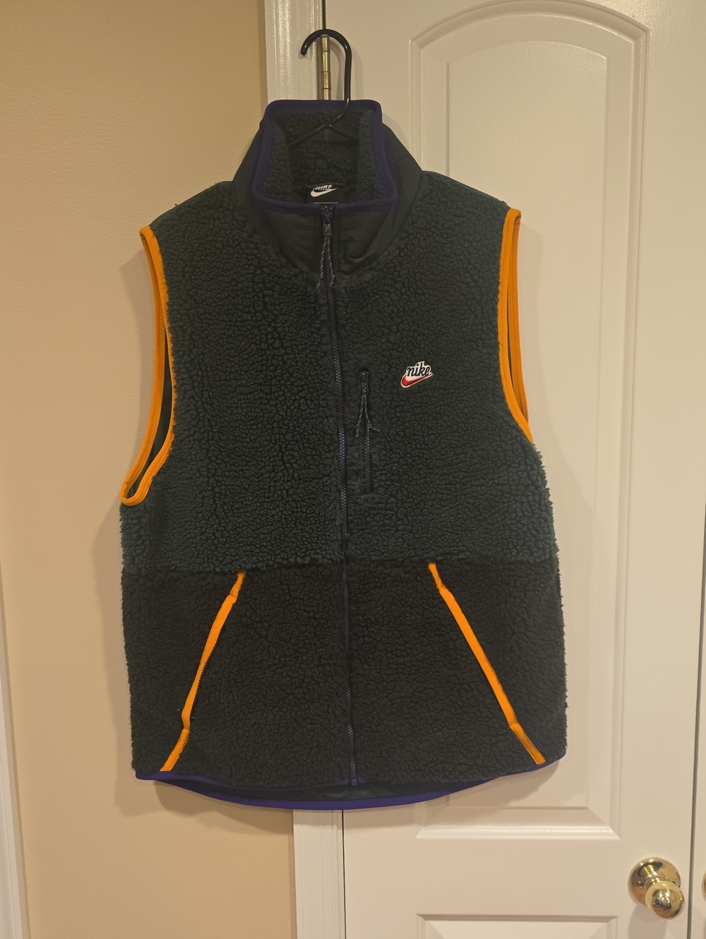 Mens Nike Vest